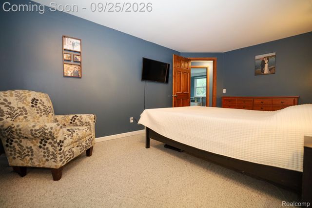 2926 Lansdowne Road, Waterford Charter Township, MI 48329