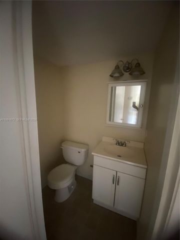 13500 NE 3rd Court 205, North Miami, FL 33161