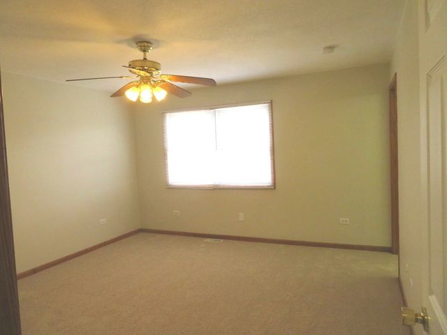 2041 Lisbon Road B, Morris, IL 60450