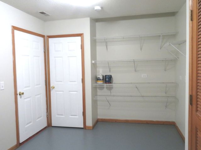 2041 Lisbon Road B, Morris, IL 60450