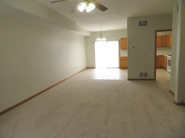2041 Lisbon Road B, Morris, IL 60450