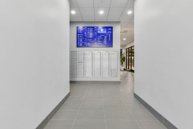 585 Essex St 210, Lynn, MA 01901