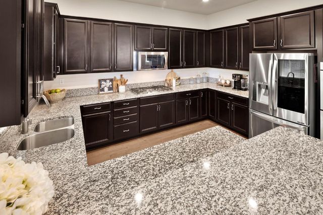 2024 Abby Gate Dr, Roseville, CA 95747
