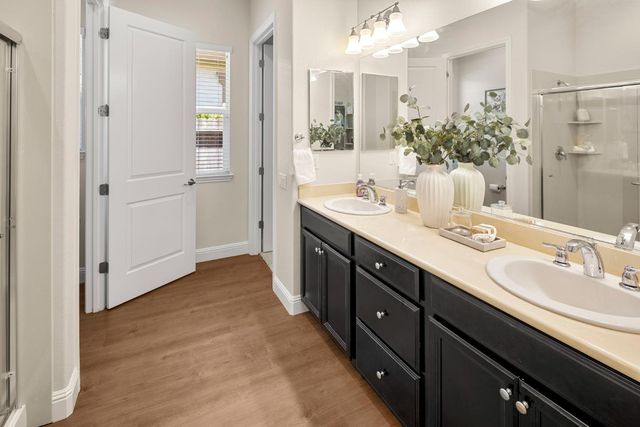 2024 Abby Gate Dr, Roseville, CA 95747