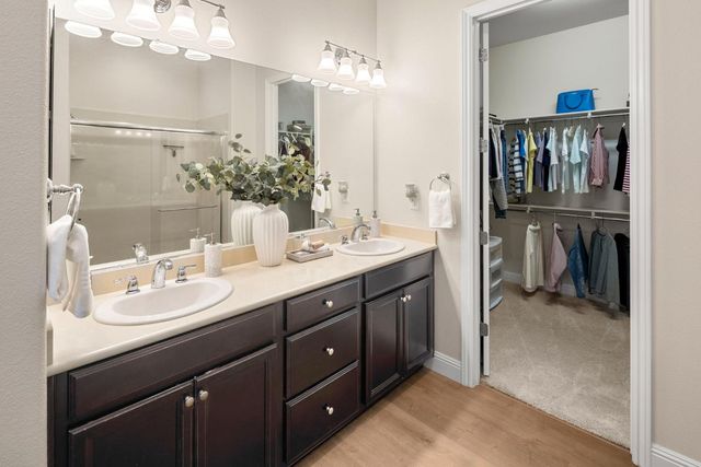 2024 Abby Gate Dr, Roseville, CA 95747