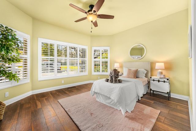 961 Oak Creek Court, Hollister, CA 95023