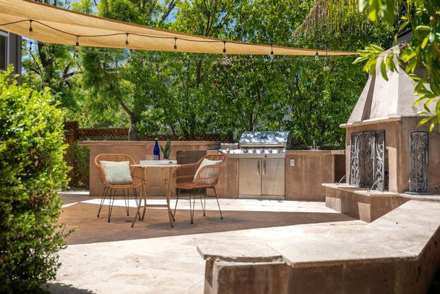 961 Oak Creek Court, Hollister, CA 95023