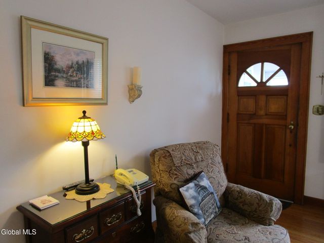 3025 Cox Avenue, Rotterdam, NY 12306