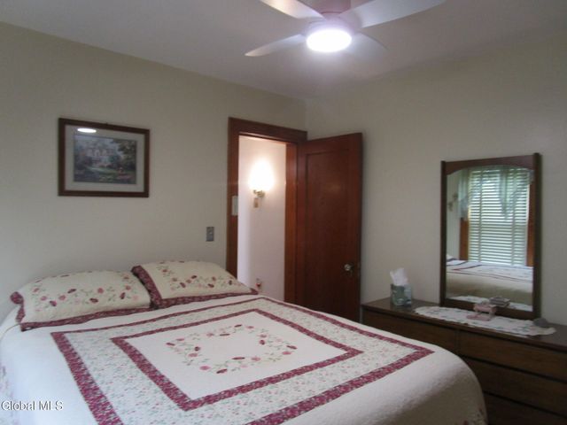 3025 Cox Avenue, Rotterdam, NY 12306