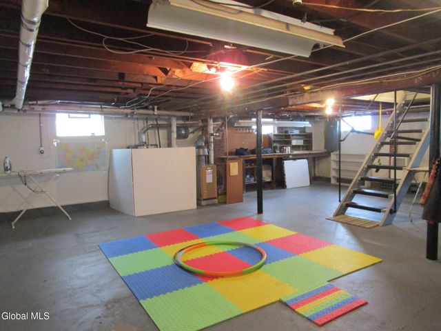 3025 Cox Avenue, Rotterdam, NY 12306