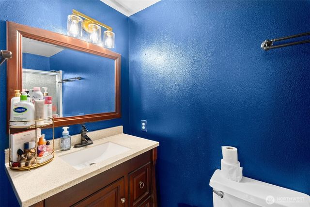 3924 18th Avenue NE, Olympia, WA 98506