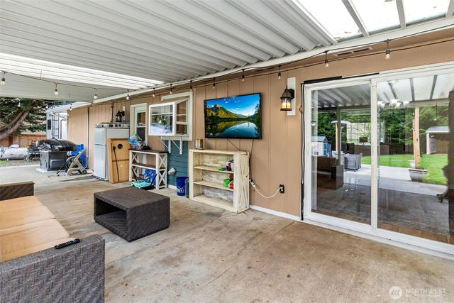 3924 18th Avenue NE, Olympia, WA 98506