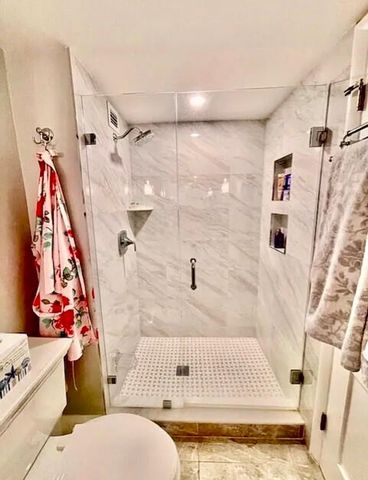 2860 S Ocean Boulevard 301, Palm Beach, FL 33480