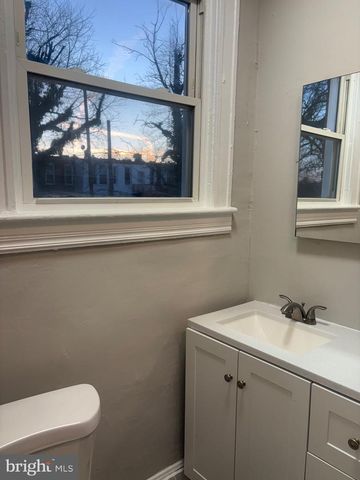 5236 SAINT CHARLES AVE, Baltimore, MD 21215