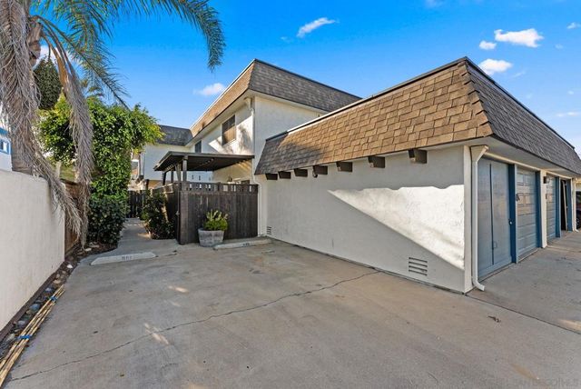 685 Seacoast Drive, Imperial Beach, CA 91932