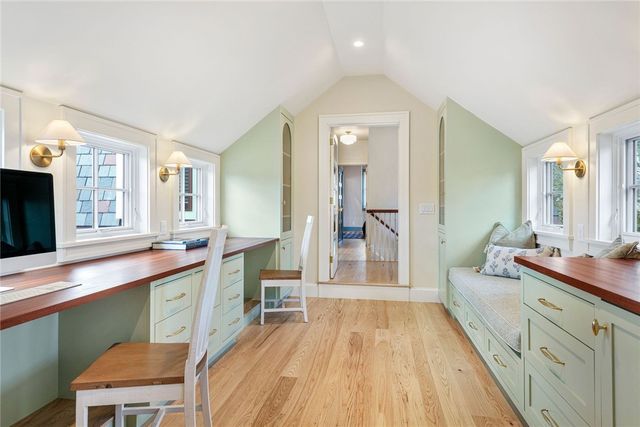 49 Third Street, Newport, RI 02840