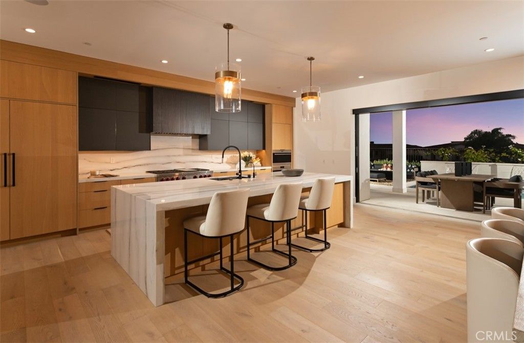 Image 4 of property listing at 75 Ritz Cove Dr., Dana Point, CA 92629