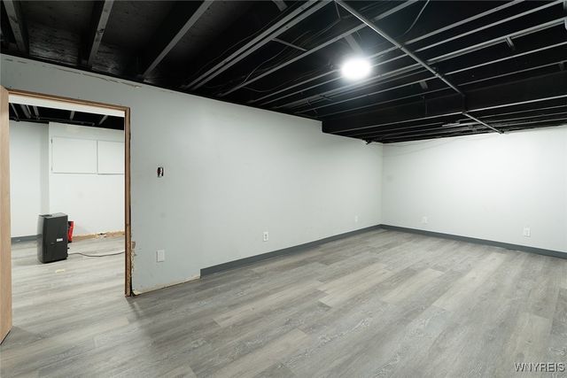 60 Brookedge Road, Cheektowaga, NY 14043