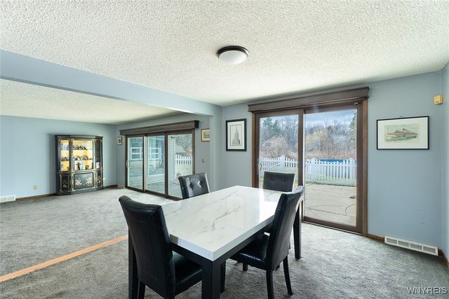 60 Brookedge Road, Cheektowaga, NY 14043