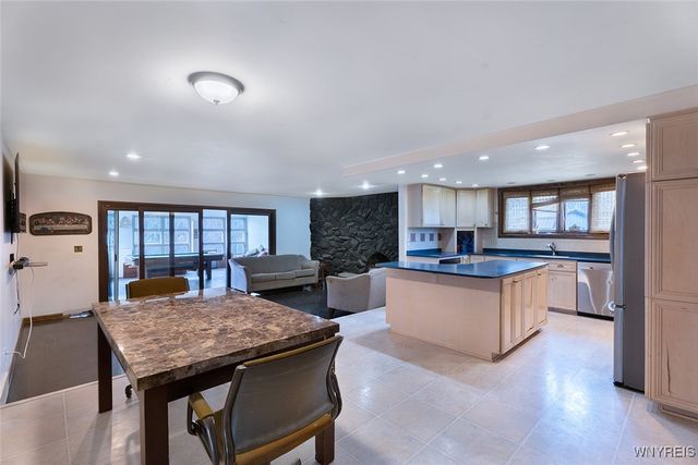 60 Brookedge Road, Cheektowaga, NY 14043