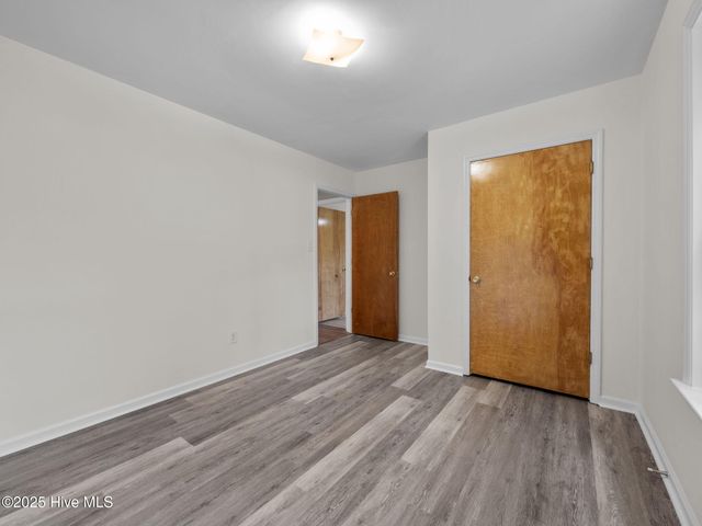 834 S Dogwood Lane, Swansboro, NC 28584