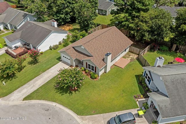 834 S Dogwood Lane, Swansboro, NC 28584