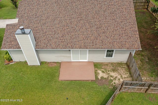 834 S Dogwood Lane, Swansboro, NC 28584