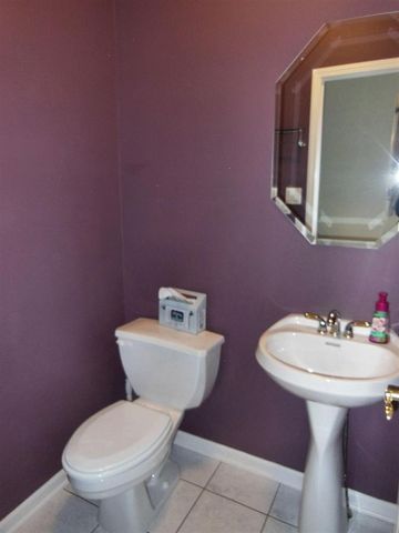 9939 Sequoia Lane, Munster, IN 46321