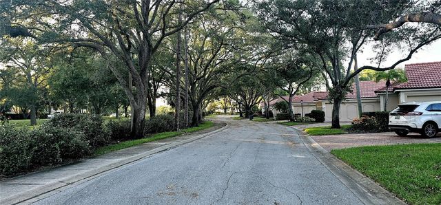 4026 LYNDHURST COURT 13, Sarasota, FL 34235