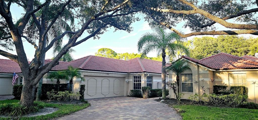 4026 LYNDHURST COURT 13, Sarasota, FL 34235