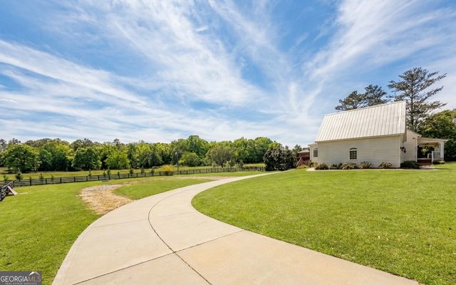 901 Line Creek Road, Senoia, GA 30276