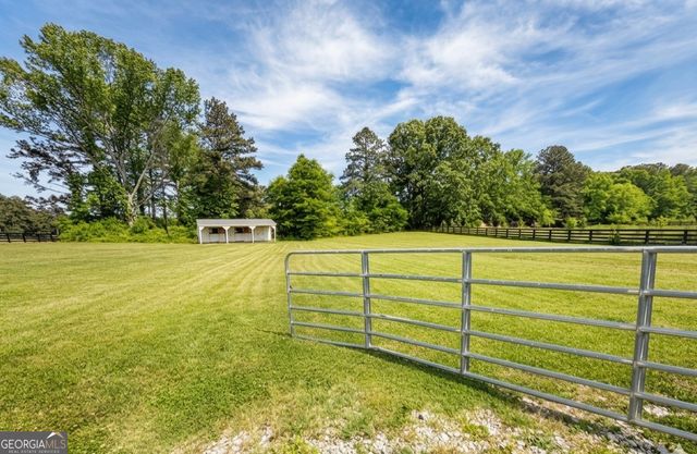 901 Line Creek Road, Senoia, GA 30276