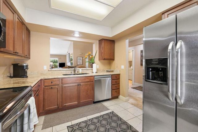 203 Desert Falls Drive E, Palm Desert, CA 92211