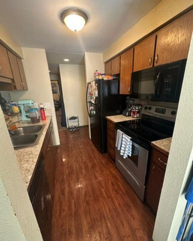 8705 N Colton St, Spokane, WA 99218