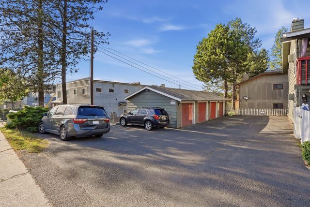 8705 N Colton St, Spokane, WA 99218