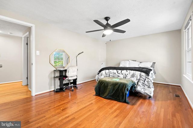 6078 ROCK GLEN DR, Elkridge, MD 21075