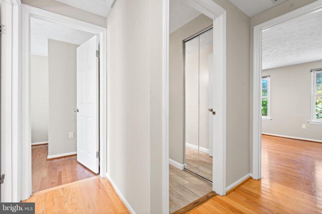 6078 ROCK GLEN DR, Elkridge, MD 21075