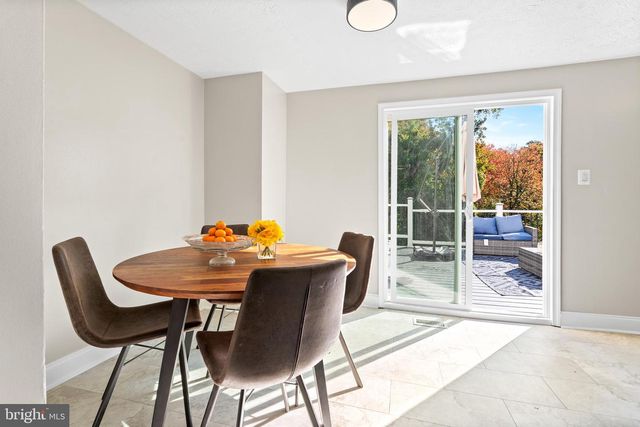 6078 ROCK GLEN DR, Elkridge, MD 21075