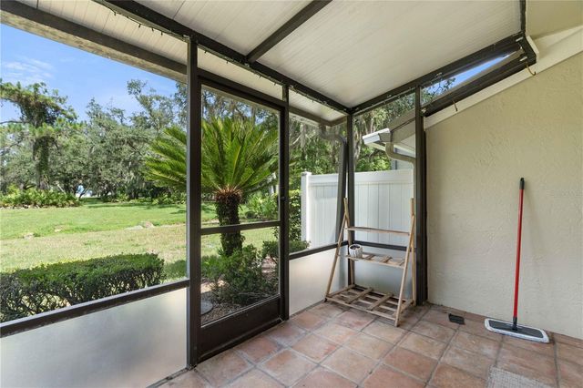 5100 BURCHETTE ROAD 404, Tampa, FL 33647