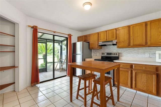 5100 BURCHETTE ROAD 404, Tampa, FL 33647
