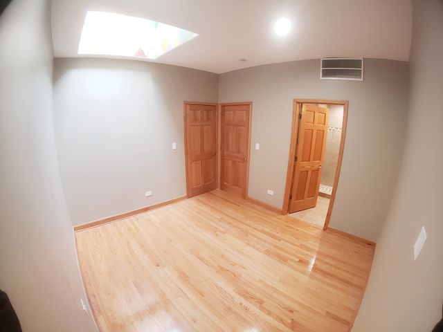 3114 N Lincoln Avenue 2, Chicago, IL 60657