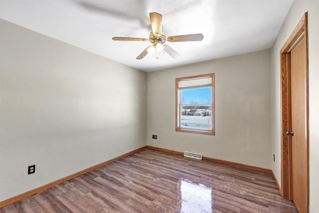 7920 MIDWAY ROAD, Lena, WI 54139