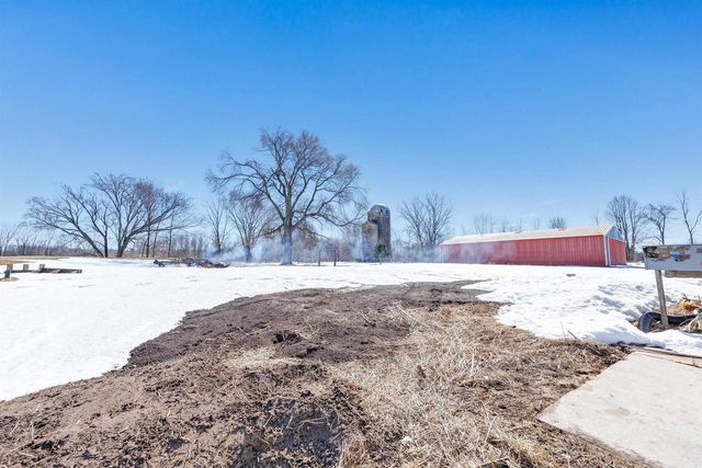 7920 MIDWAY ROAD, Lena, WI 54139