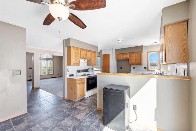 7920 MIDWAY ROAD, Lena, WI 54139
