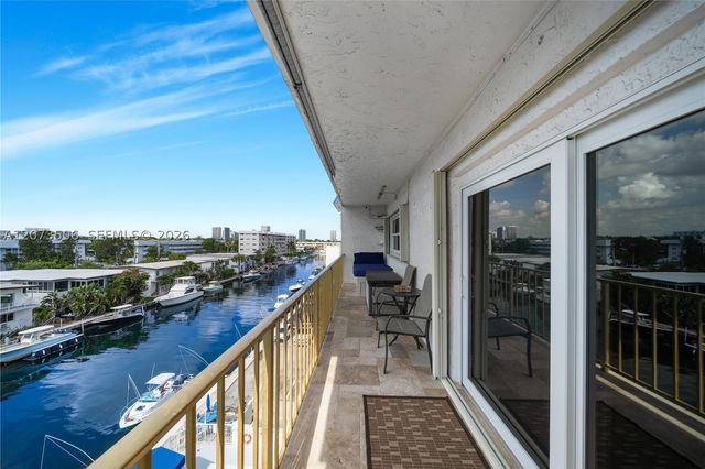 3770 NE 171st St 504, North Miami Beach, FL 33160