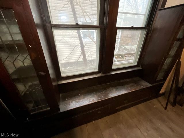 2401 Garden, Cleveland, OH 44109