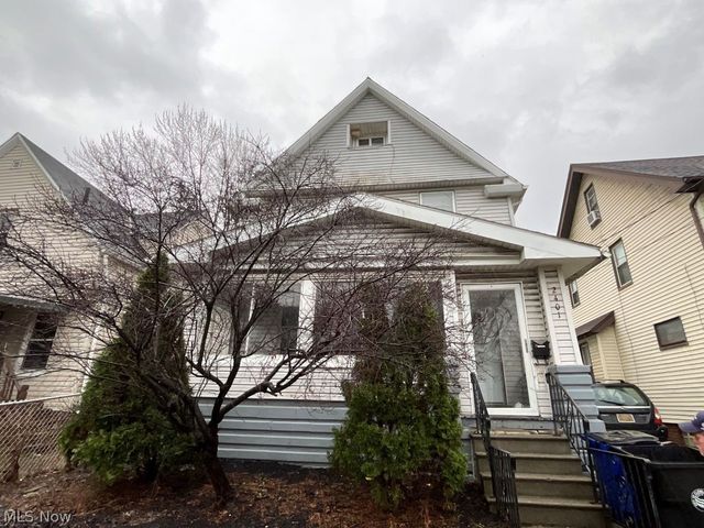2401 Garden, Cleveland, OH 44109