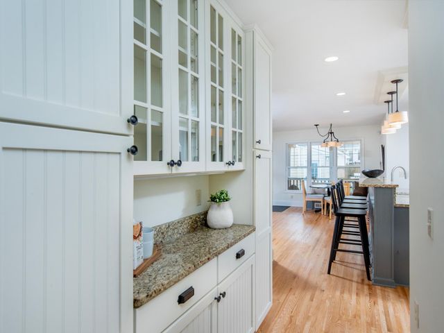 1840 Stanford Avenue, Saint Paul, MN 55105