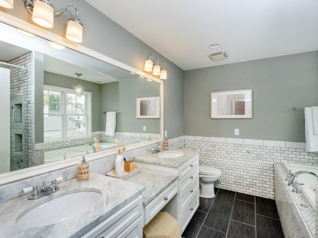 1840 Stanford Avenue, Saint Paul, MN 55105