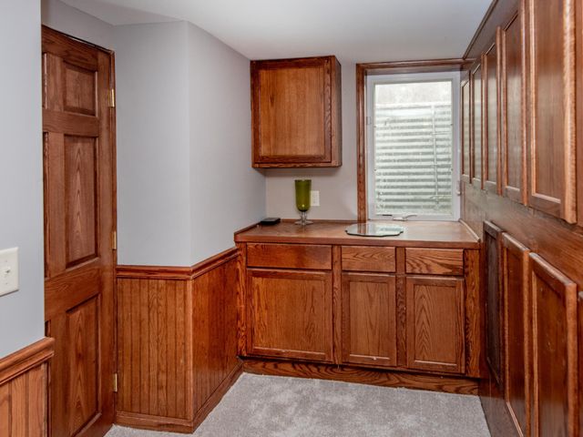 1840 Stanford Avenue, Saint Paul, MN 55105